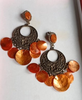 Pendientes Bisutería Naranja y Dorado