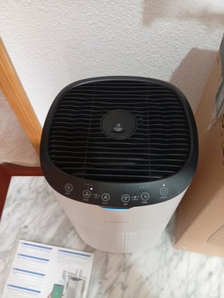 Purificador de aire blanco