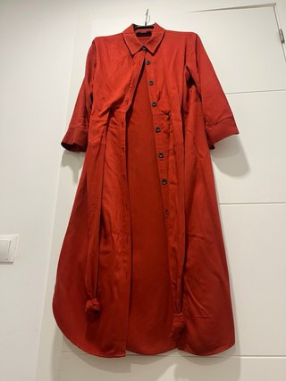 Vestido camisero Bershka rojo óxido