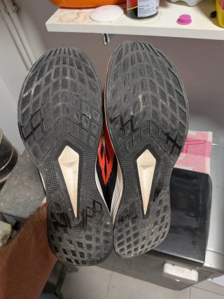 Zapatillas Adidas Naranja y Negro