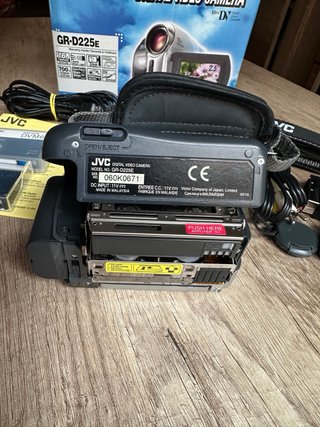 Videocámara Digital JVC (Como nuevo)