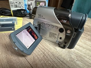 Videocámara Digital JVC (Como nuevo)