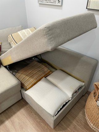 Sofá cama beige con chaise longue - Ikea FRIHETEN