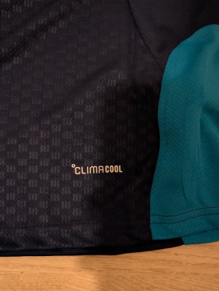 Conjunto España Mundial 2026 entreno Adidas.