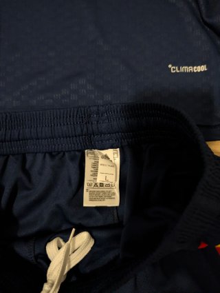 Conjunto España Mundial 2026 entreno Adidas.