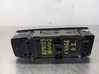 MANDO ELEVALUNAS DELANTERO IZQUIERDO MERCEDES-BEN