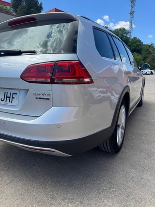Volkswagen Golf Alltrack 2015