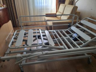 Cama articulada eléctrica elevadora Winncare