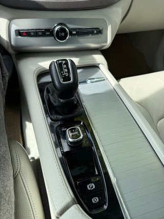 Volvo XC90 2015   195mil km