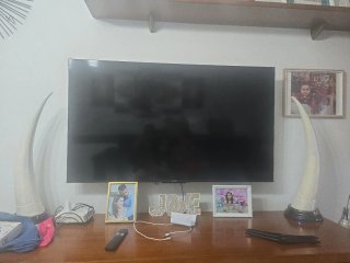 Televisión Xiaomi negra 55 pulgadas
