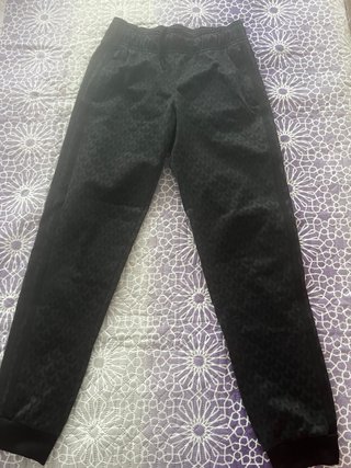Conjunto Adidas Chaqueta y Pantalón Negro Dorado
