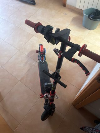 Patinete eléctrico personalizado.