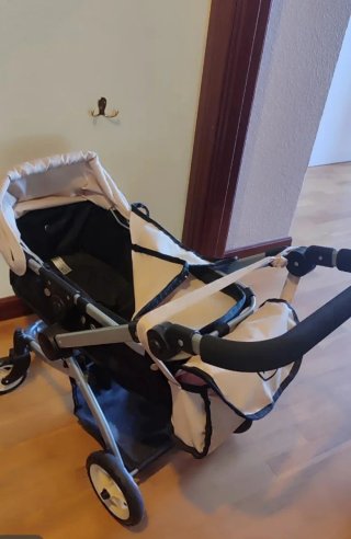 Carrito de muñecas