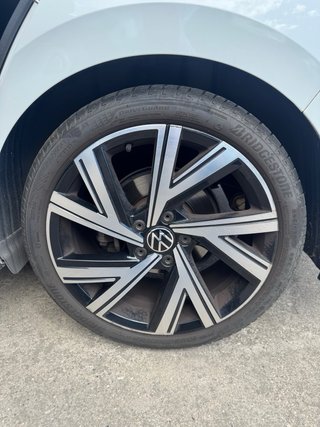 Volkswagen Golf 2020 por 308€/mes