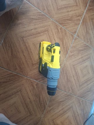 Taladro DeWalt XR 18V Brushless Batería5ah nuevo