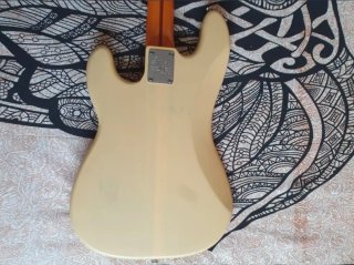 Squier Precision 40th Anniversary