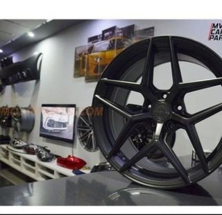 Juego de 4 Llantas 19 Concaver CVR2 Carbon Graphit