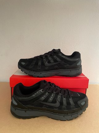 Nike P6000 Talla 42 Negras/Grises