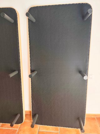 2 Bases tapizadas como nuevas con 6 patas