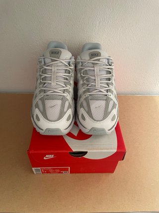 Nike P6000 Talla 41 Blanco y Gris