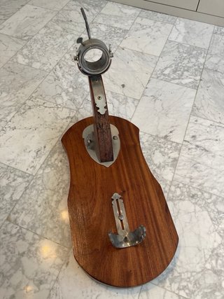 Jamonero giratorio madera y metal