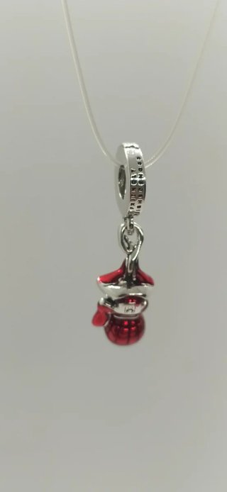 Charm de plata