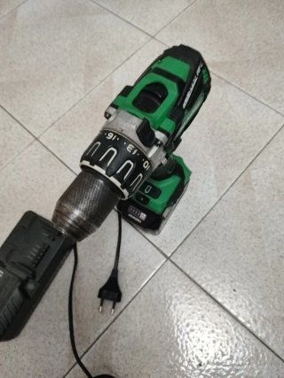 Taladro Percutor Hikoki DV18DBL2
