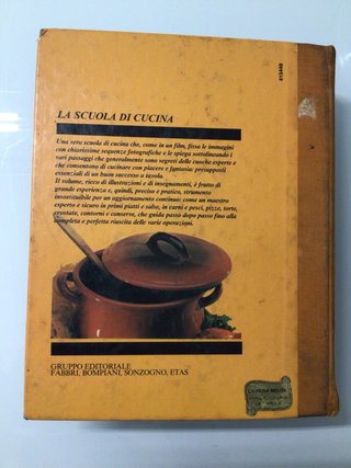 Libro di cucina “ la scuola di cucina”