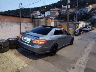 Mercedes-Benz e63 amg 525