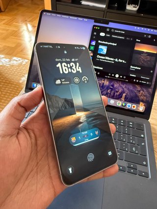 Samsung Galaxy S25 FE