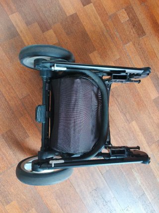 Cochecito Bebé Mutsi Evo Rojo