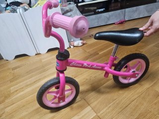 Bicicleta infantil rosa Chicco