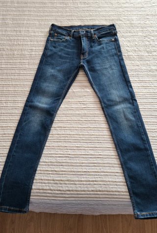 Pantalón vaquero Levi's azul oscuro