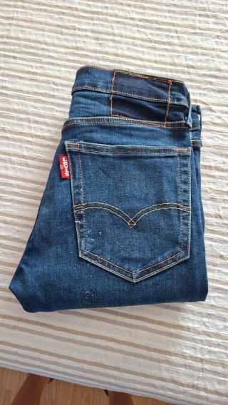 Pantalón vaquero Levi's azul oscuro