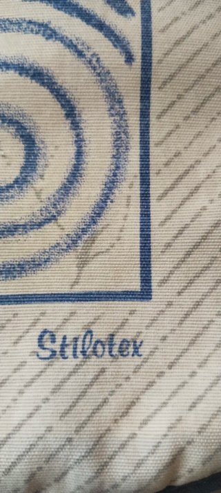 Cojín de Silla con Diseño de Pájaro