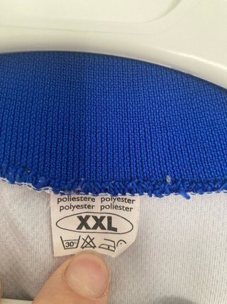 Camiseta retro FC Barcelona Rayas Rojas y Azules.