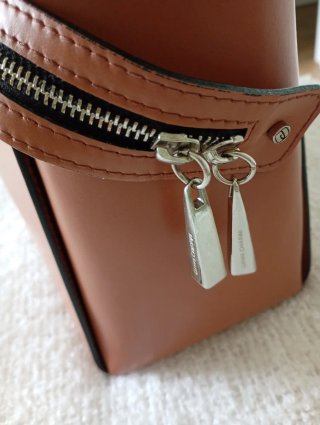 Bolso piel Gianni Chiarini color camel