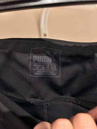 Pantalones deportivos negros y rosas