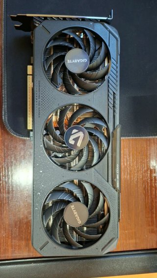Tarjeta gráfica Radeon X9060XT 16GB