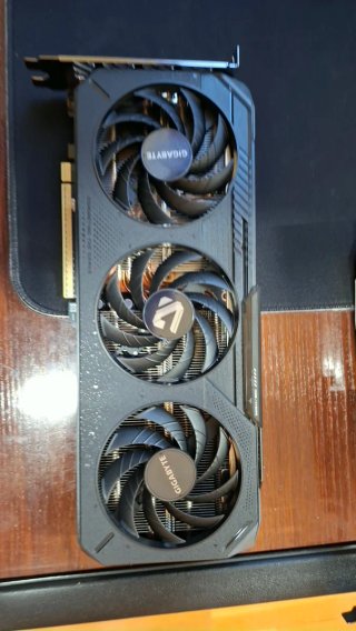 Tarjeta gráfica Radeon X9060XT 16GB