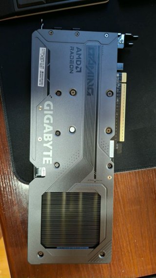 Tarjeta gráfica Radeon X9060XT 16GB