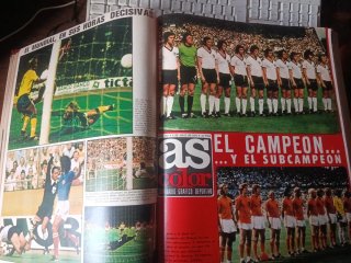Lote 3 tomos  antiguas revistas deportiva AS Color