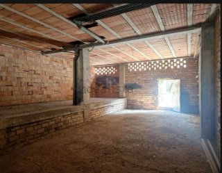 Local comercial en Calle Serenata, Marbella