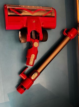 Aspirapolvere con filo nuovo