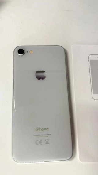 iPhone 8 Argento 64 GB