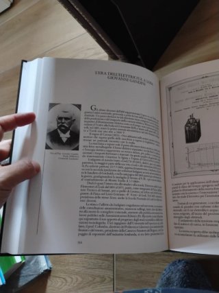 Libro in tre volumi Lodi la storia