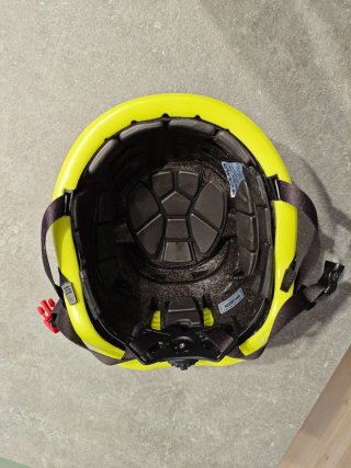 Casco Camp Speed Comp