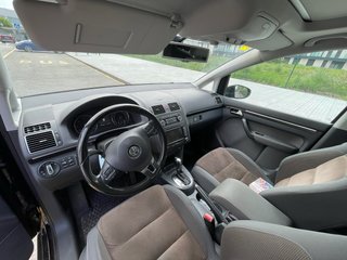 Volkswagen Touran 2011