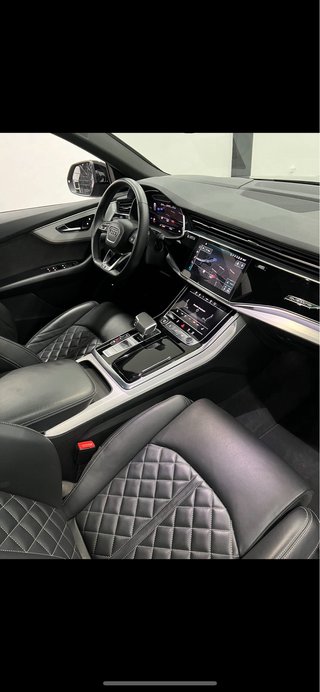 Audi Q8 50TDI BLACK LINE Full extras 2021