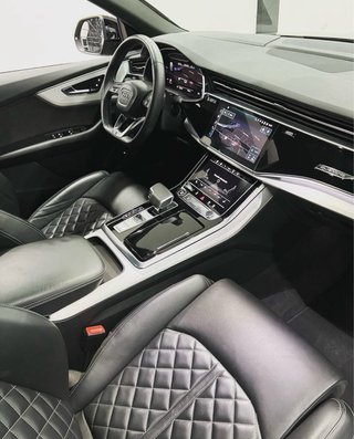 Audi Q8 50TDI BLACK LINE Full extras 2021
